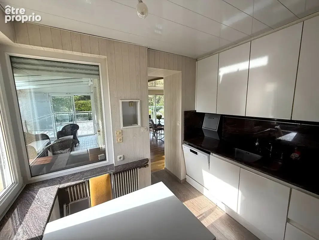 Maison d'architecte sur 702m2 de terrain - photo 22