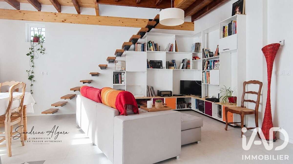 Maison 105 m² à Saint-Genis-De-Saintonge  - photo 2