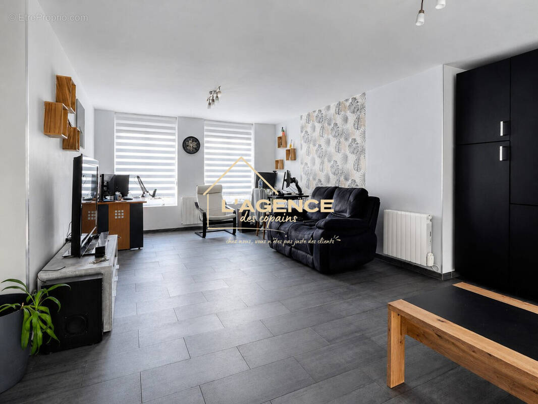 Maison 169 m² à Steenvoorde  - photo 2
