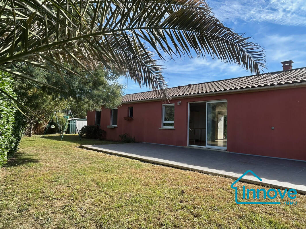 Maison à MONTBARTIER