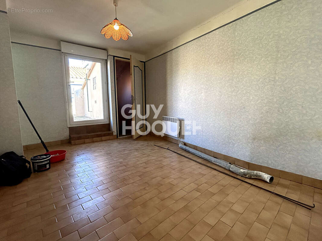Maison de village avec terrasse à rénover - photo 8