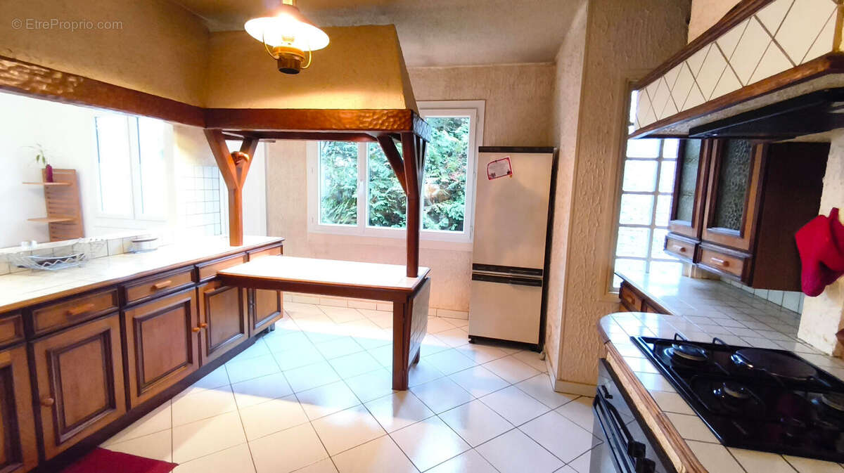 Maison à VIGNEUX-SUR-SEINE