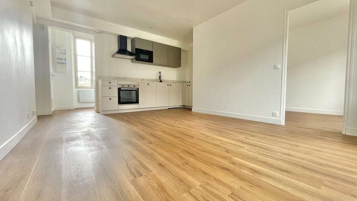 Appartement à BAIN-DE-BRETAGNE