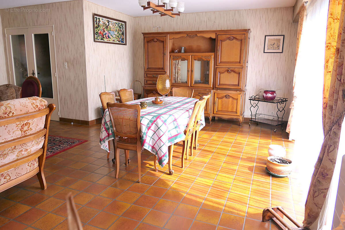 Appartement à REZE