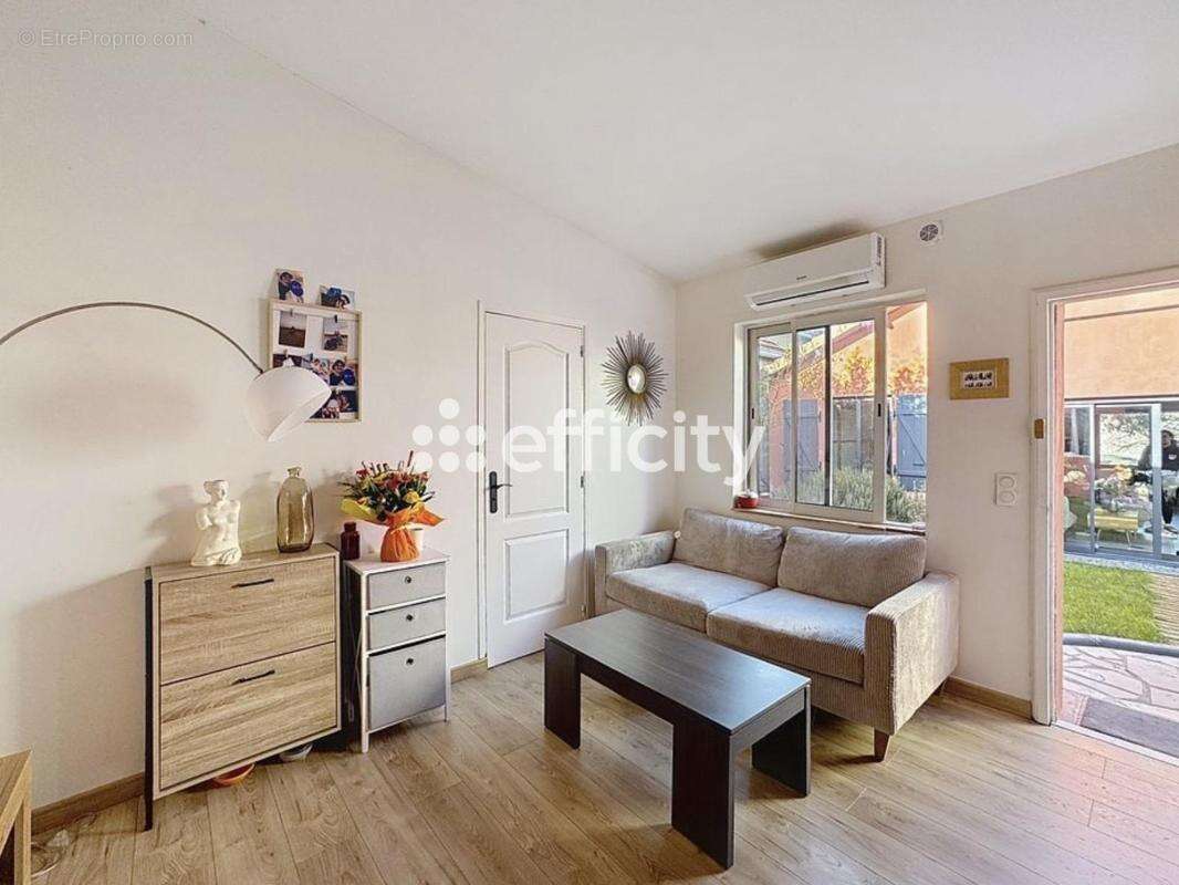 Maison à NEUILLY-PLAISANCE