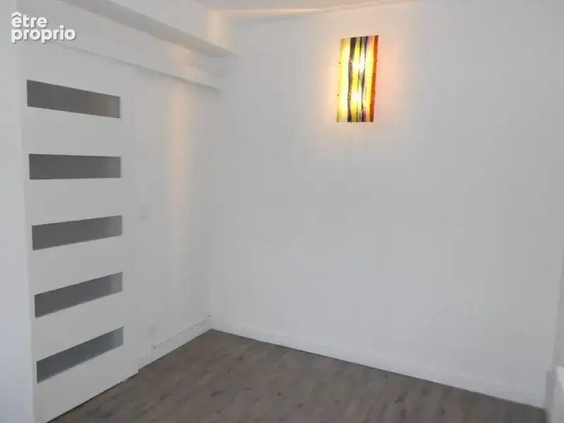 Appartement 2 pièces 45 m² à vendre à Villars (42390) - photo 6