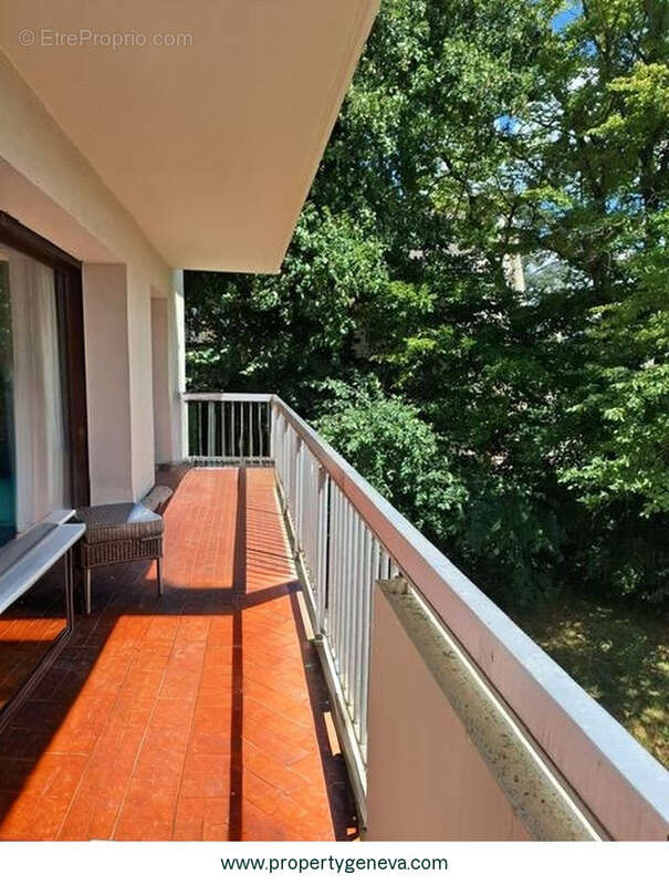 Appartement à FERNEY-VOLTAIRE