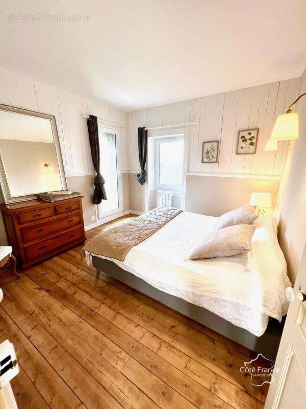 Maison à FERMANVILLE