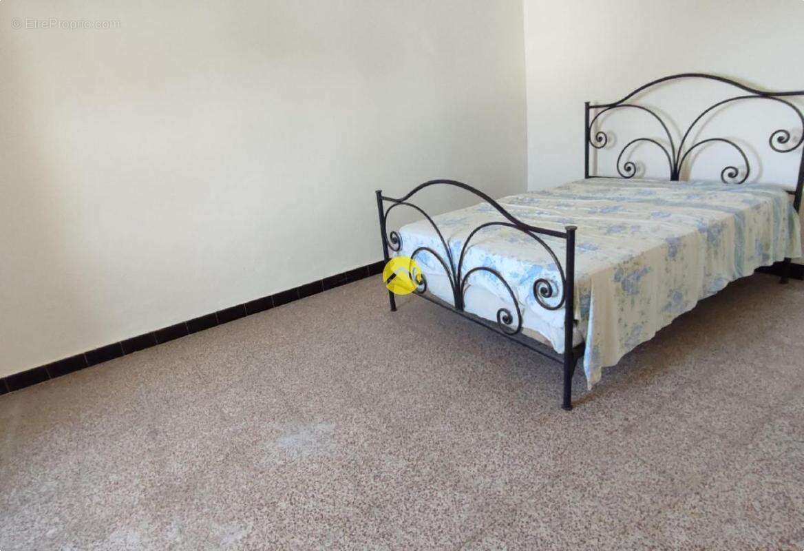 Maison à VAILLY-SUR-SAULDRE