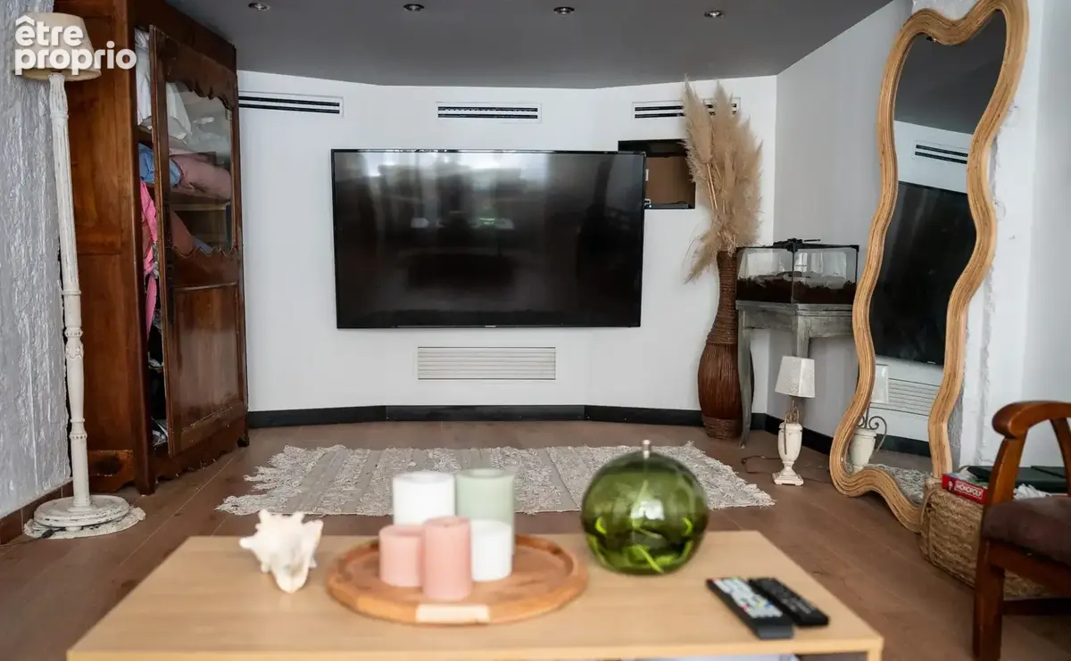 Maison 10 pièces 220 m² à vendre à Pouzolles (34480) - photo 7