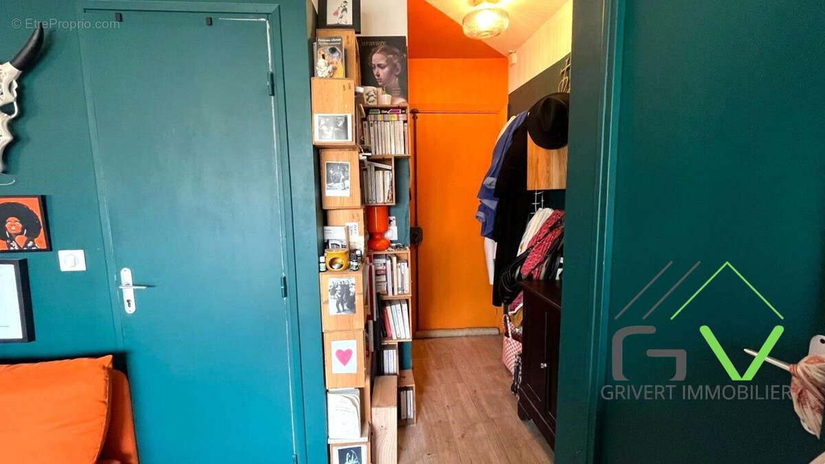 Appartement à PARIS-11E