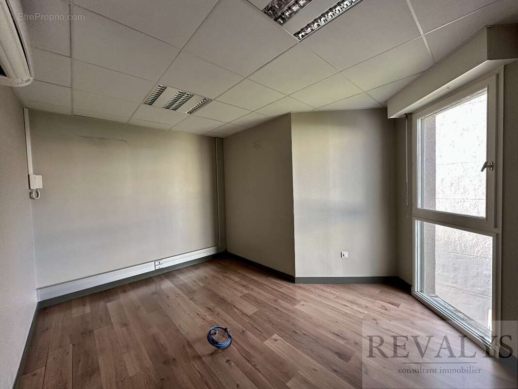 Local mixte bureau / habitation  clemenceau dijon - photo 4