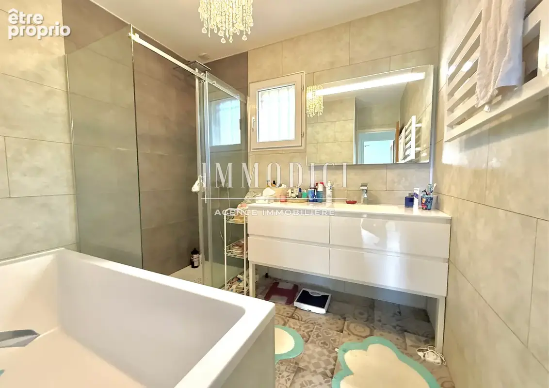 Maison / Villa MONTMERLE SUR SAONE - 6 pièce(s) - 130 m2 - photo 11