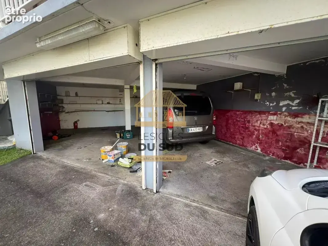 Saint-joseph – maison f4 avec double garage - quartier calme - photo 11