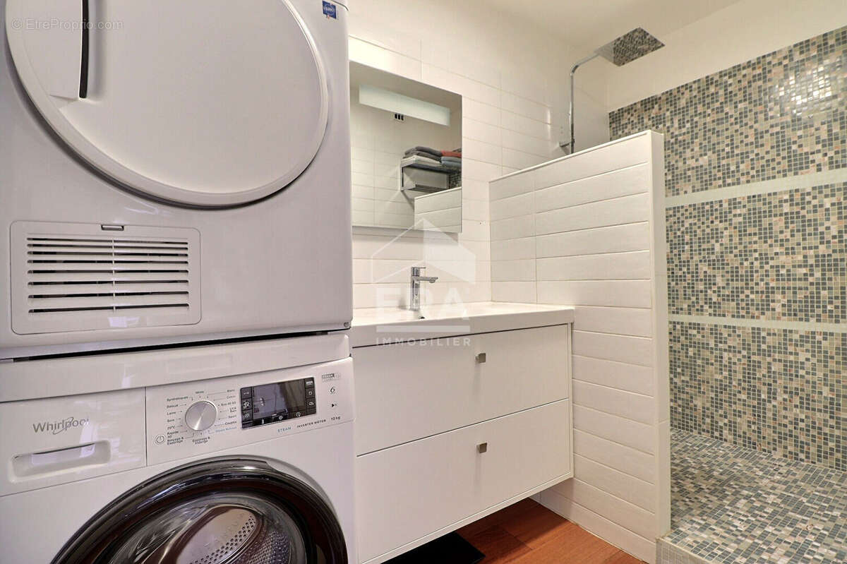 Appartement à AUBERVILLIERS