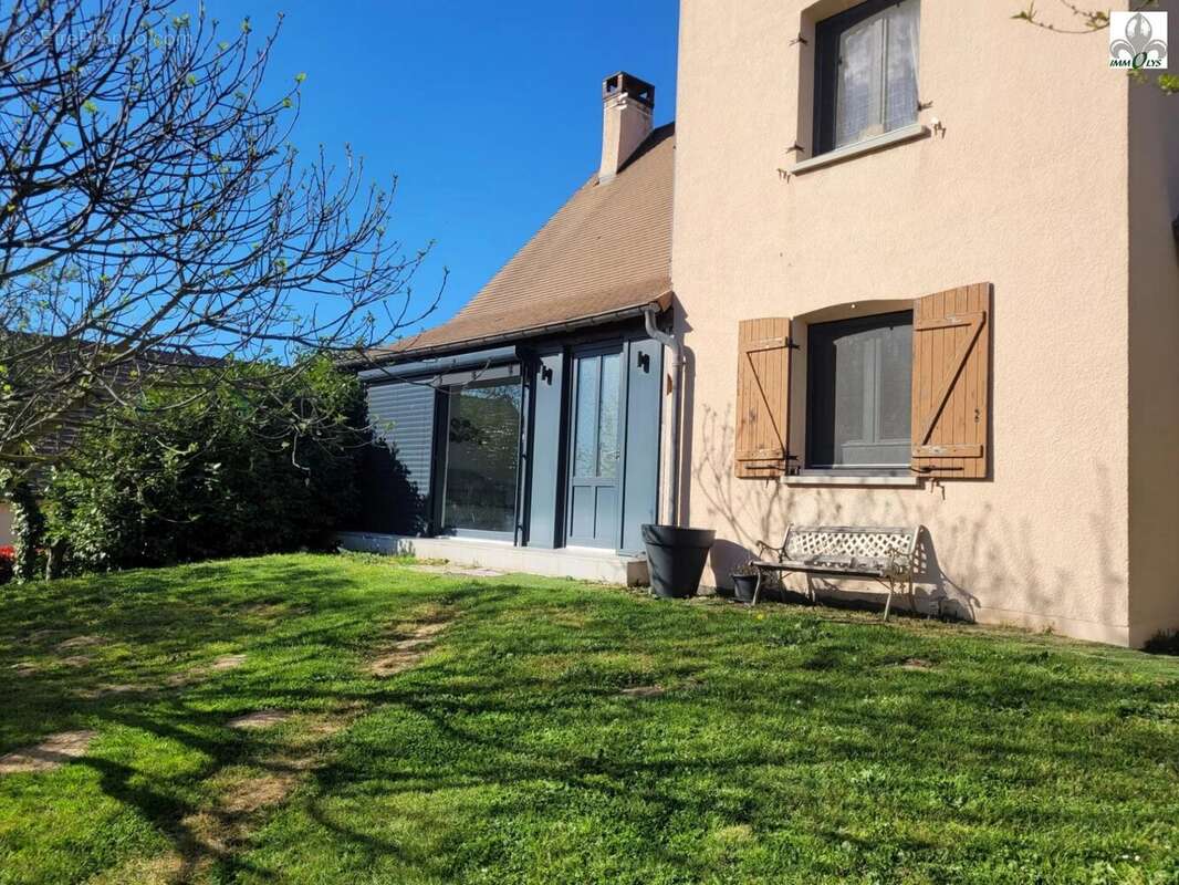 Maison à BEAUMONT-SUR-GROSNE