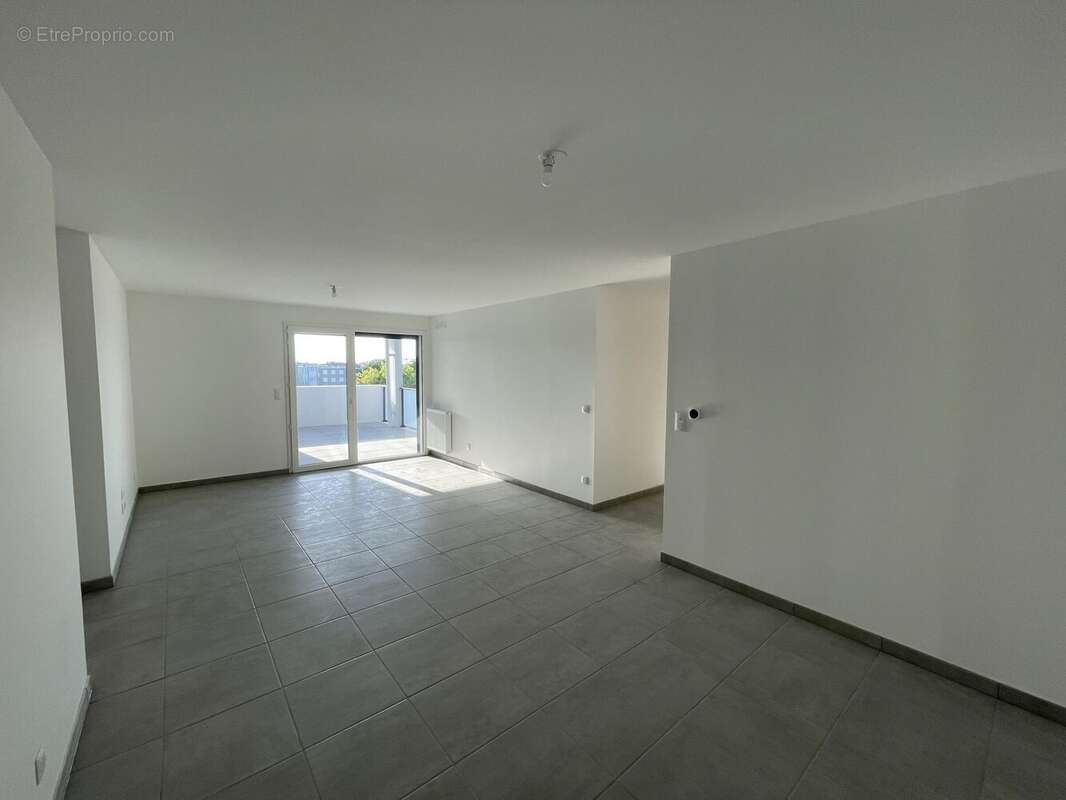 Appartement 70 m² à Talence  - photo 5