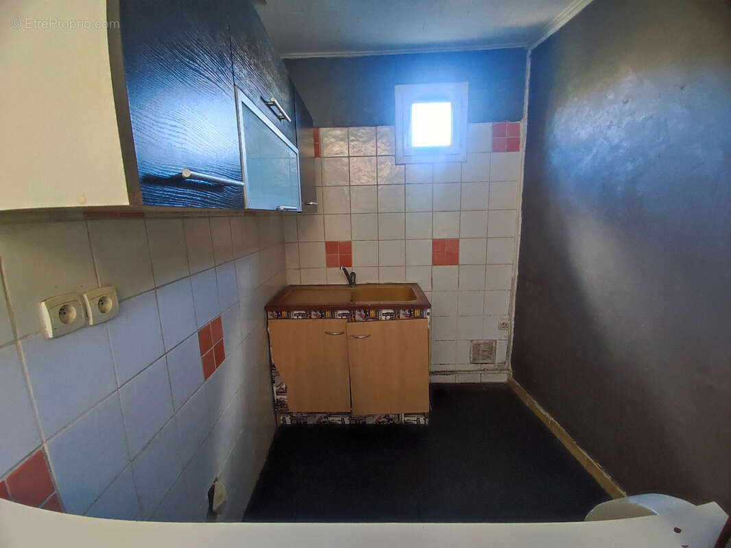 Appartement à MARSEILLE-16E