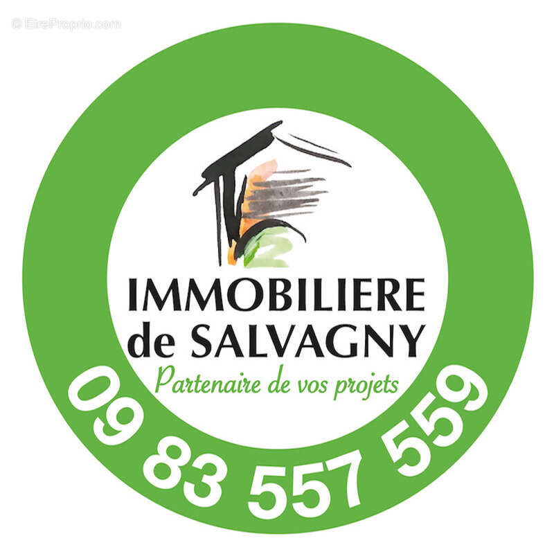 Maison à LA TOUR-DE-SALVAGNY