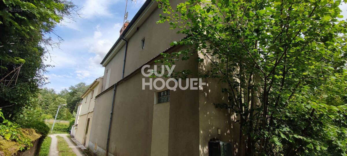 Maison à MILLY-LA-FORET