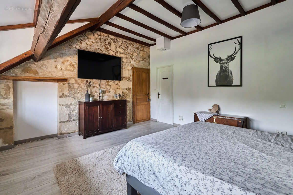 Maison à JOUAIGNES