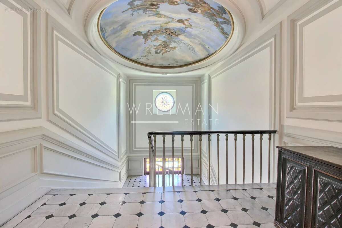 Spacieux appartement de 6 pièces au dernier étage – Nice Carabacel - photo 4