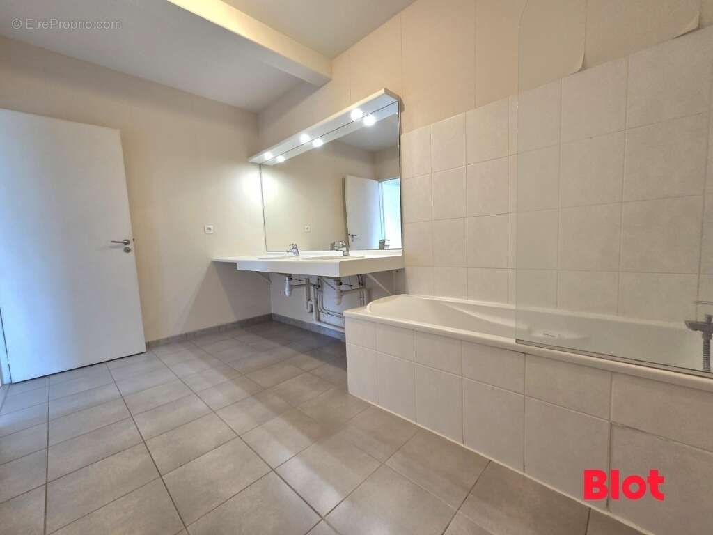 Appartement 65 m² à Rennes  - photo 7