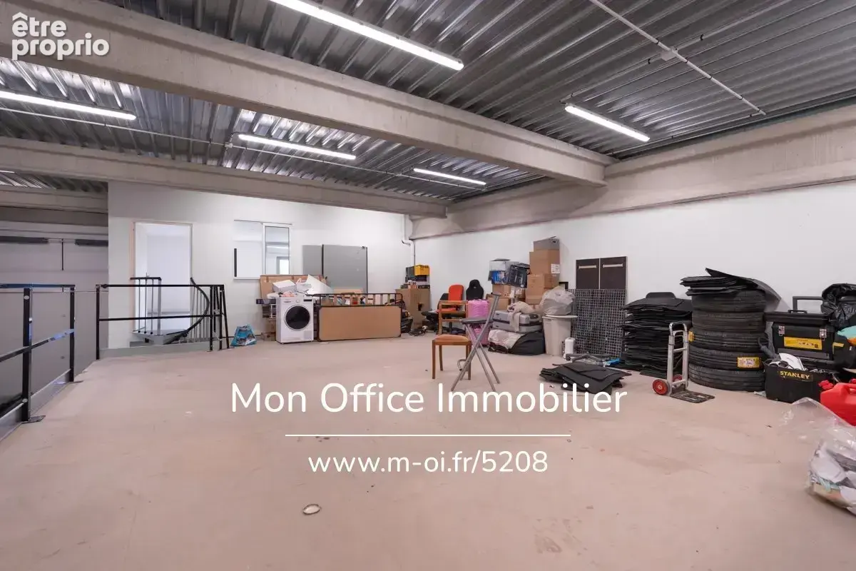 Référence : 6566-NAM. - Local Professionnel Z.A Les Milles - photo 9