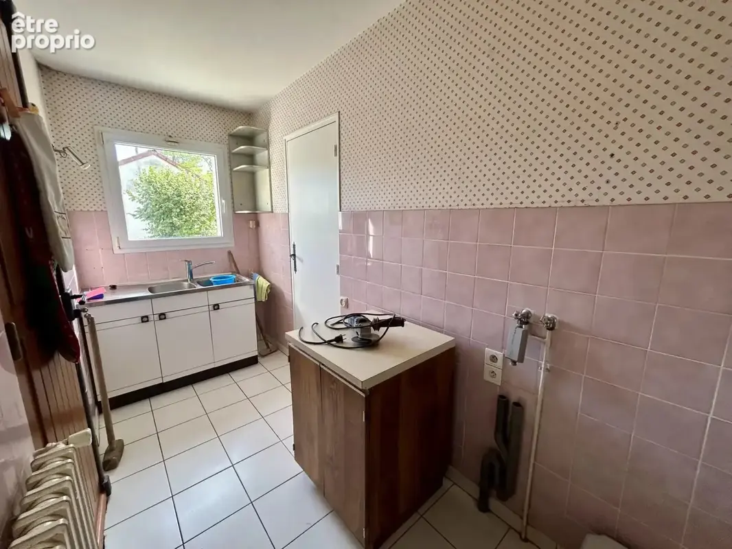 Maison - 169 m2 à ingre - photo 5