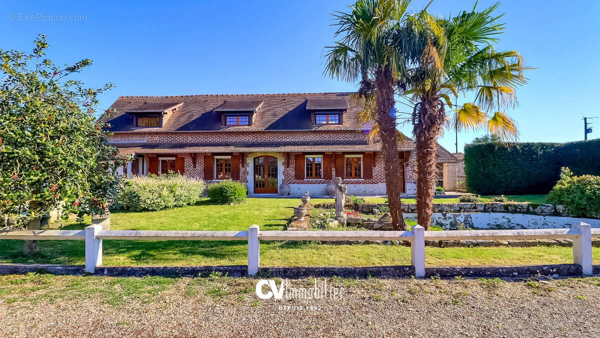 Maison à QUATREMARE