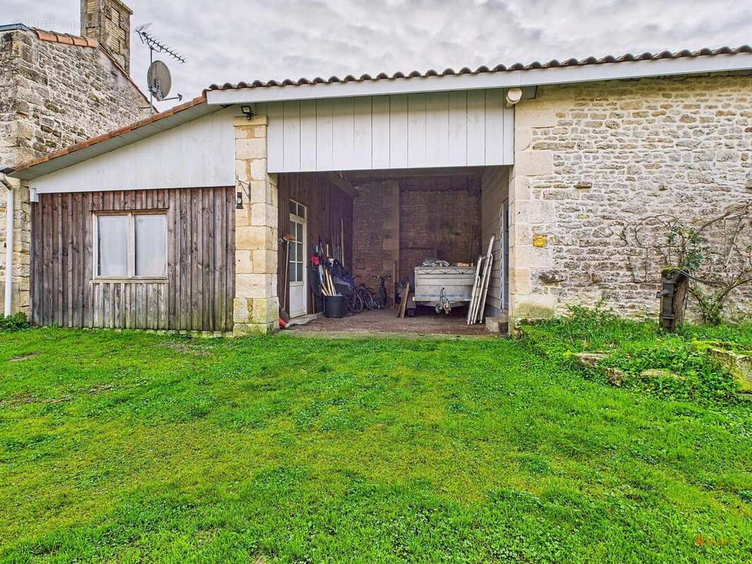 Photo 4 - Maison à BECELEUF