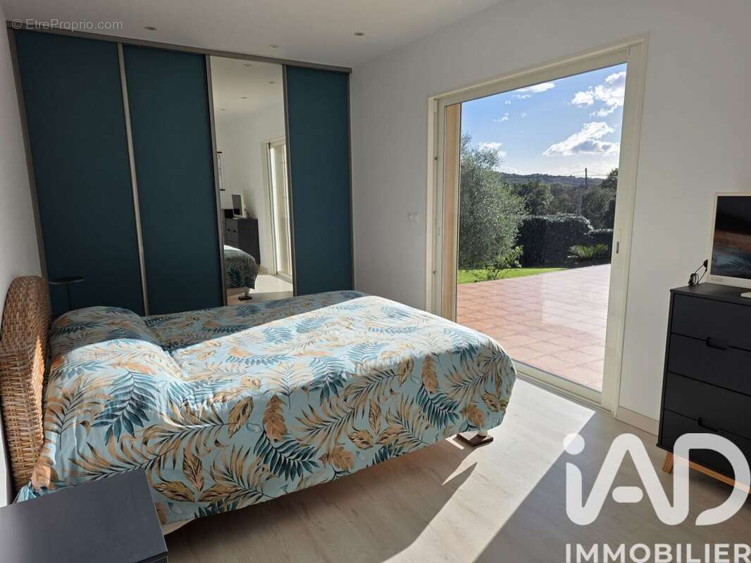 Maison 168 m² à Zonza  - photo 8