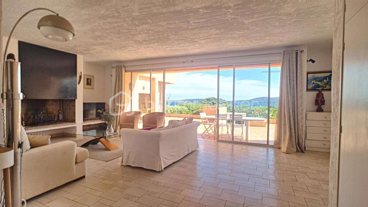 Villa face à la mer - Domaine privé de Cala Rossa - photo 8