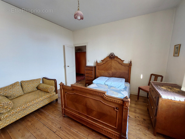 Maison à CHAMADELLE