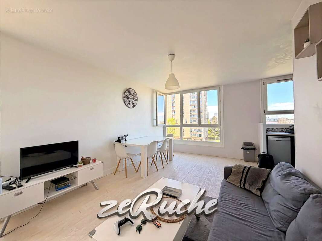 Appartement à HEROUVILLE-SAINT-CLAIR