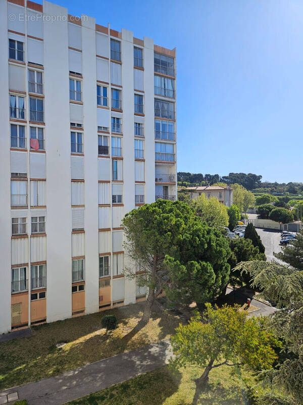 Appartement à MARSEILLE-14E