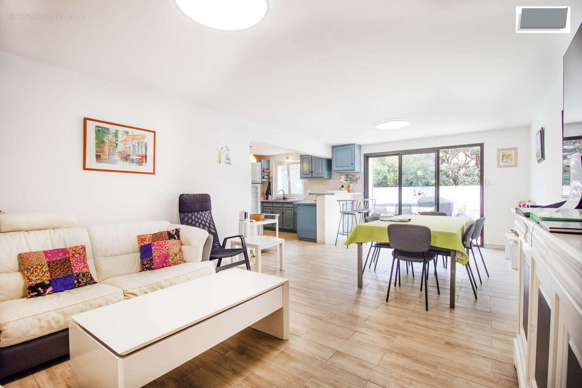 Maison à SAINT-MANDRIER-SUR-MER