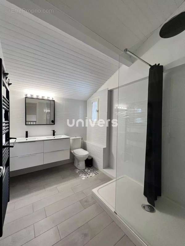 Maison à PORTES-LES-VALENCE