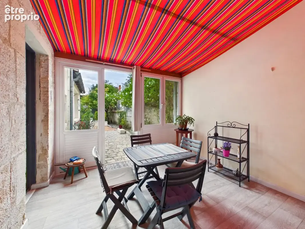 Grande maison de ville avec jardin, terrasse et double garage - photo 17