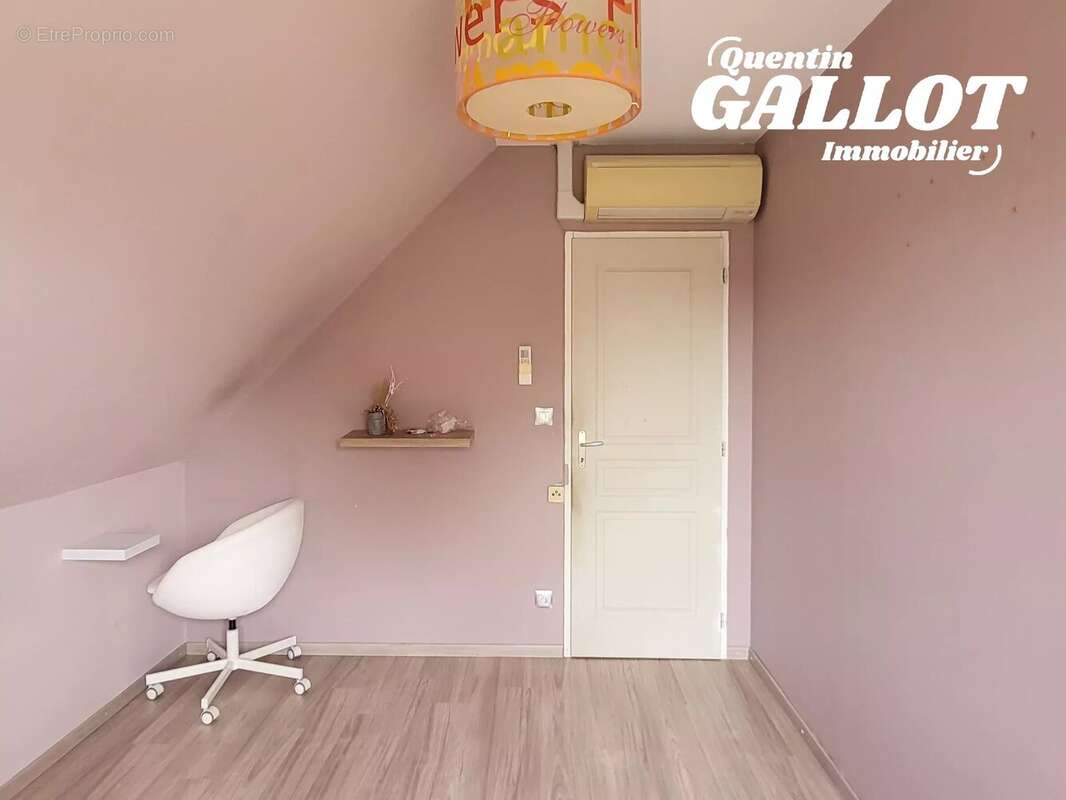 Maison Individuelle dans secteur préservé - photo 10