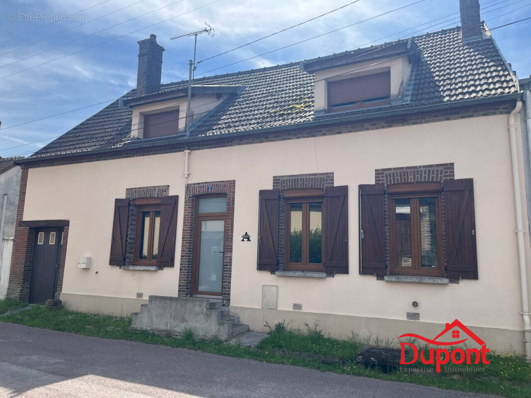 Maison à AIX-EN-OTHE