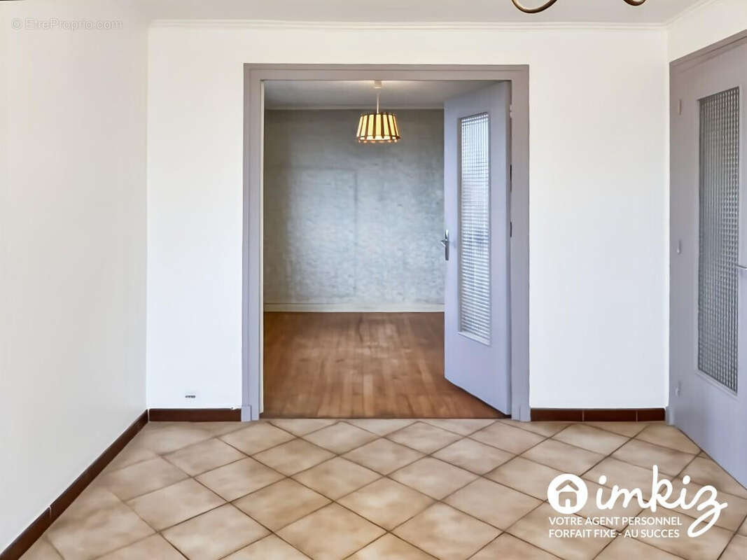 Appartement à SAINT-MARTIN-LE-VINOUX
