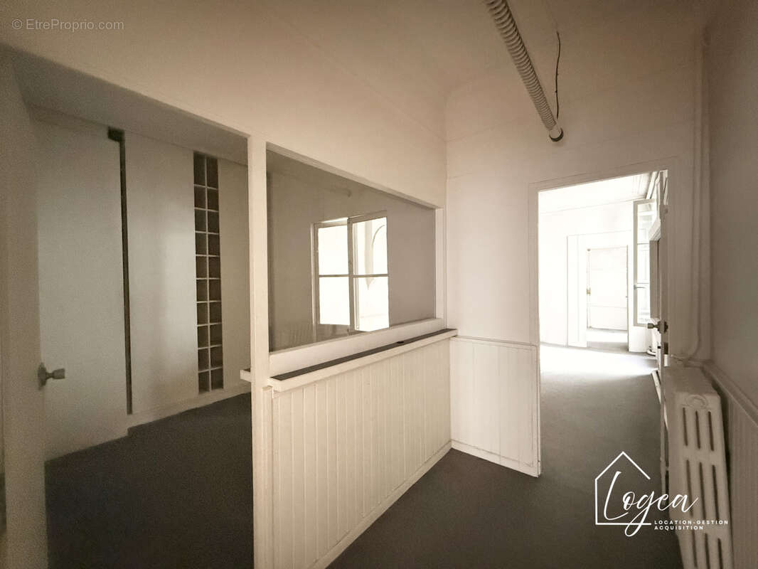 Appartement à PARIS-8E