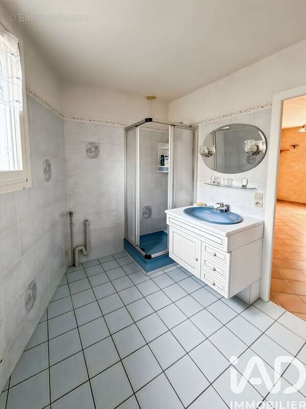 Maison 108 m² à Gy-Les-Nonains  - photo 9