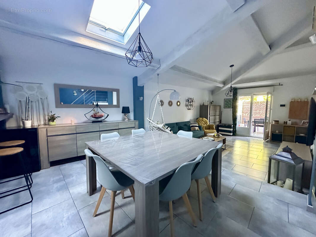 Appartement à OLLIOULES