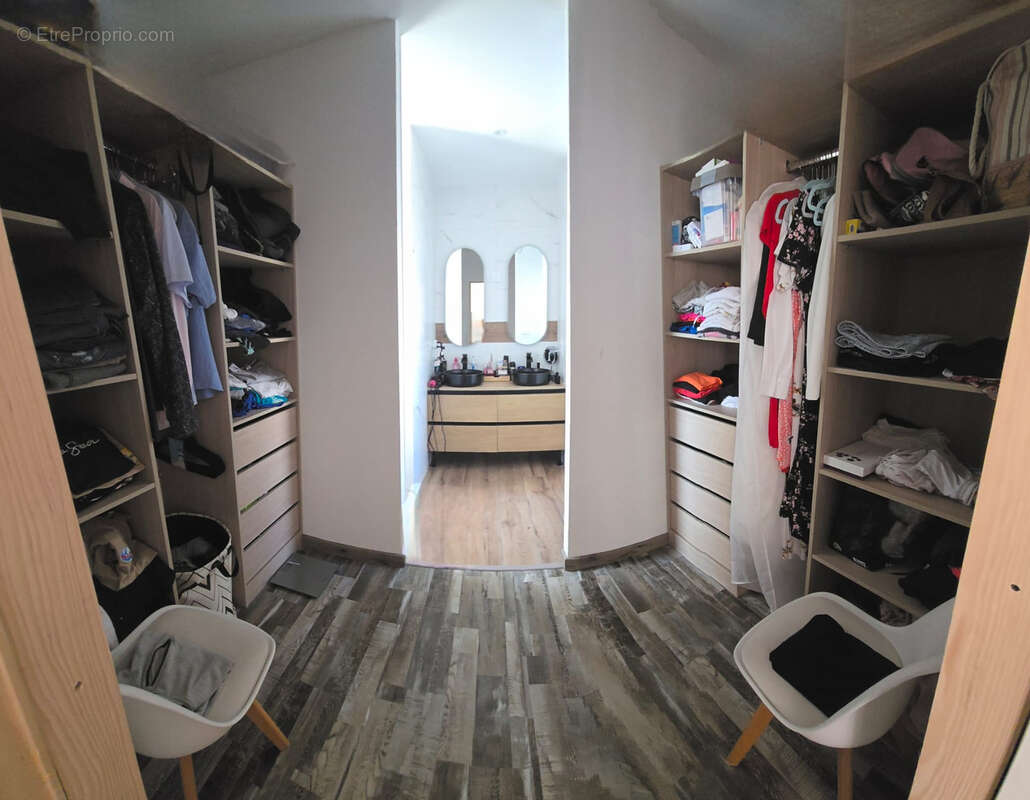 Maison à SAINT-AVAUGOURD-DES-LANDES