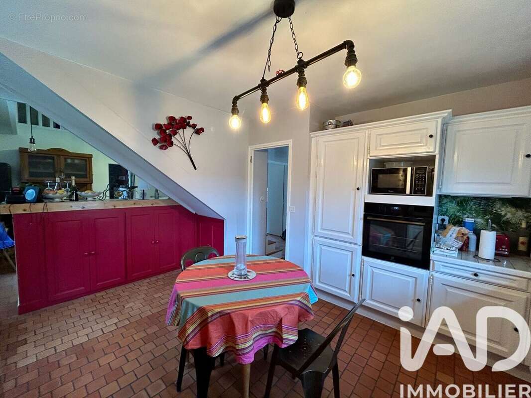 Photo 4 - Maison à NEUILLE