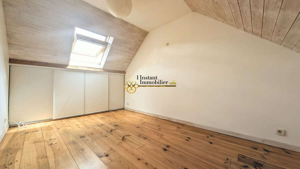 Charmante maison néo-bretonne au calme - Morlaix (Ploujean) - 3 pièces - environ 76m²  au sol - photo 9