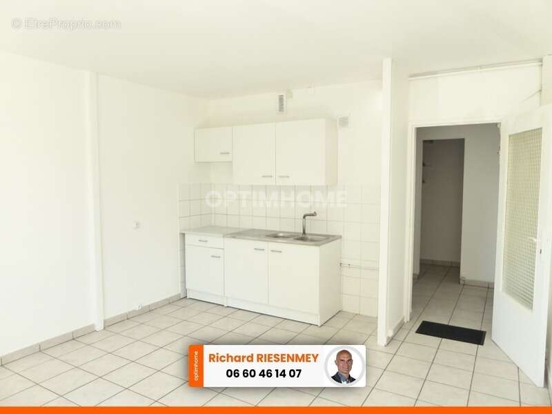 Appartement à BRUYERES-LE-CHATEL