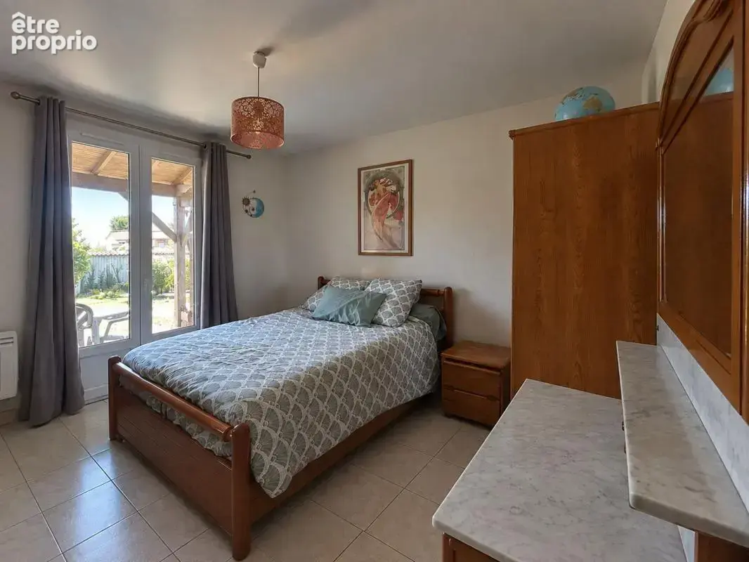 MARANS – Maison familiale 125 m²,4 chambres ,Terrain 2 367 m² - photo 6